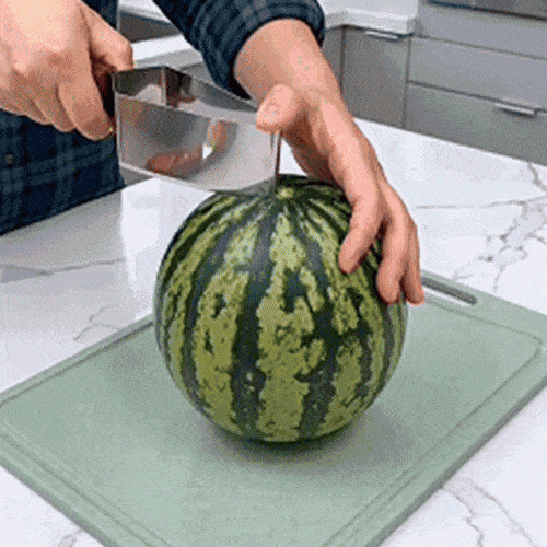 Limited-time 50% OFF🎁｜Perfect for cutting melons in summer 💝2026 New Watermelon Slicer